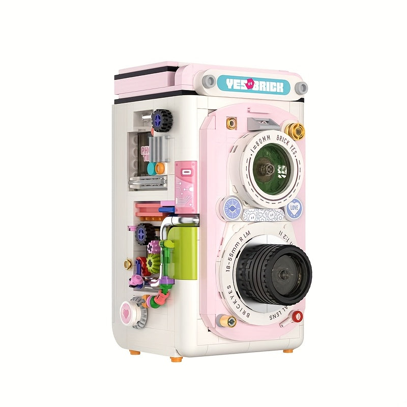 PINK CAMERA | 743 pieces