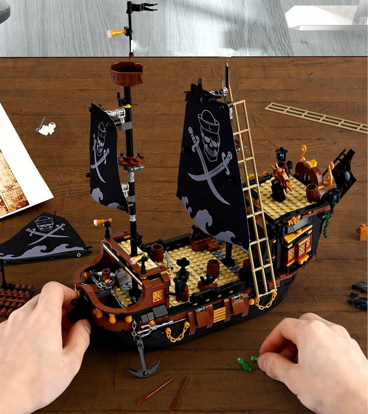 PIRATE SHIP | 1328 pieces